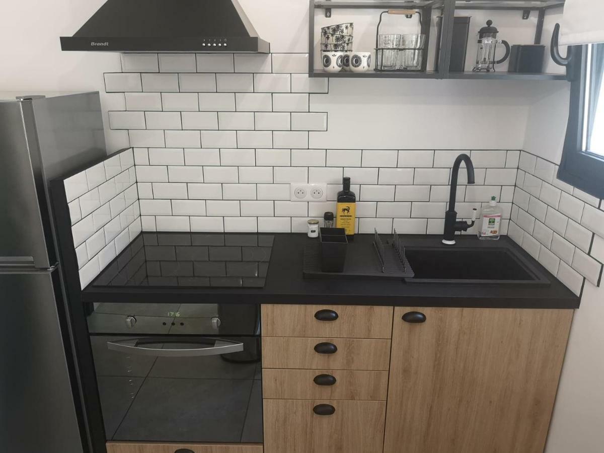 Barbaggio Studio Style Industriel 아파트 외부 사진